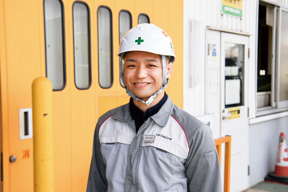 西田 智哉 生産本部 生産センタ 大阪製造部 管理グループ 主任