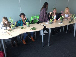 Children involved in Ikebana