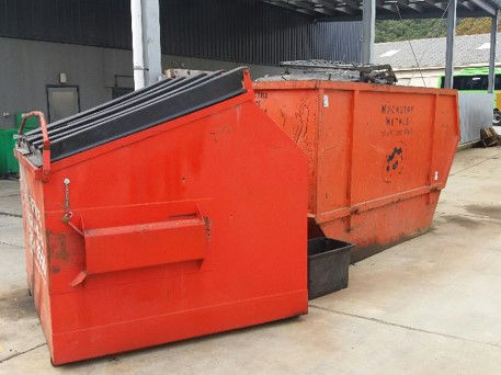 Large refuse containers for metal and other industrial waste
