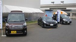 A local Ibaraki Nissan dealer displayed the GT‒R and other vehicles