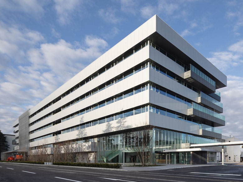 土浦工場「Orange Innovation Plaza」が「第37回茨城建築文化賞」に