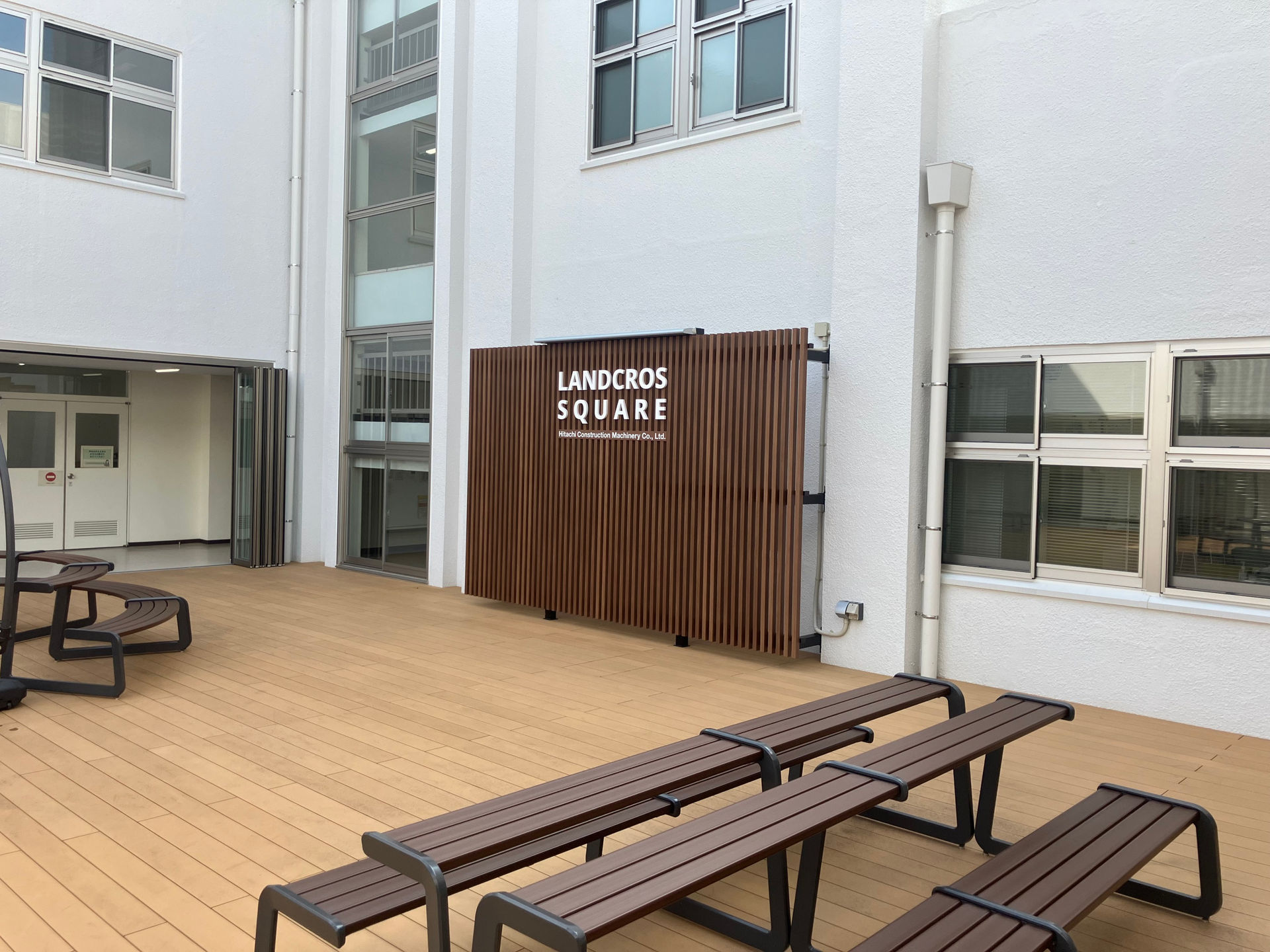日立建機LANDCROS SQUARE（茨城大学 水戸キャンパス内施設）