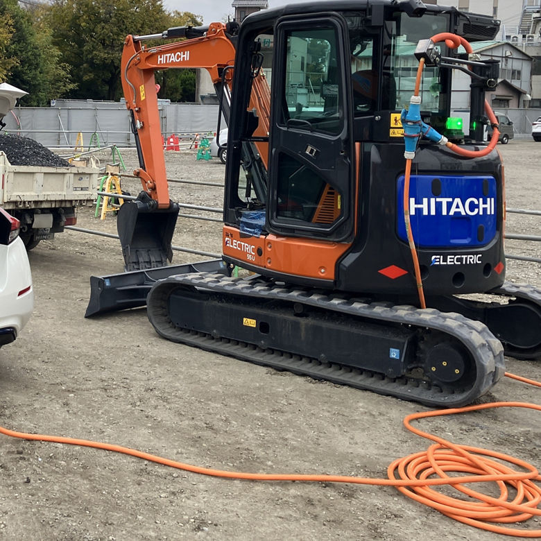 Hitachi Construction Machinery Demonstrates the Stable Operation
