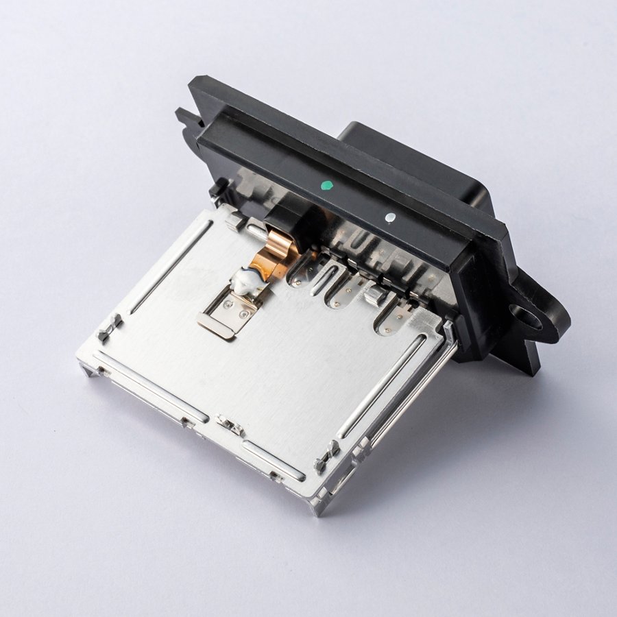 Hitachi part 4658946, RESISTOR