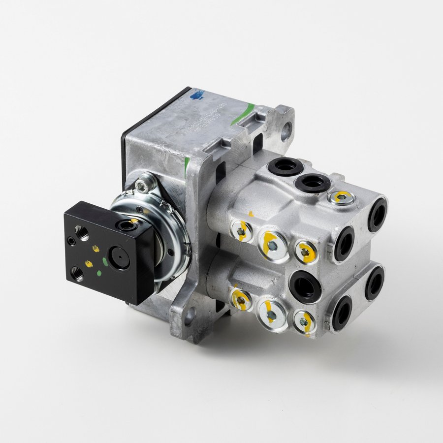 Hitachi part 9241721, VALVE;PILOT
