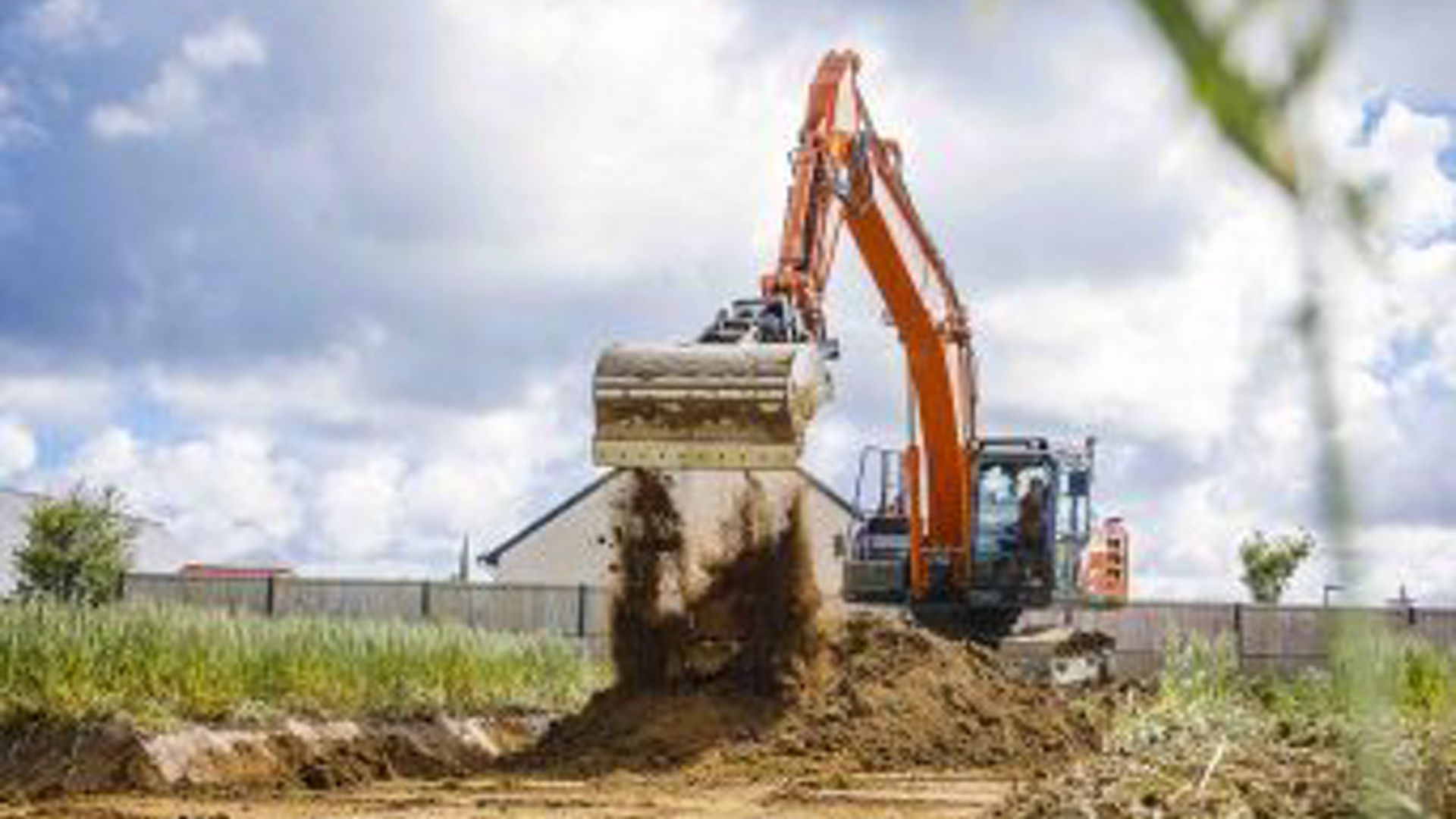 First HCME Customised Solutions Zaxis-7 excavator arrives in