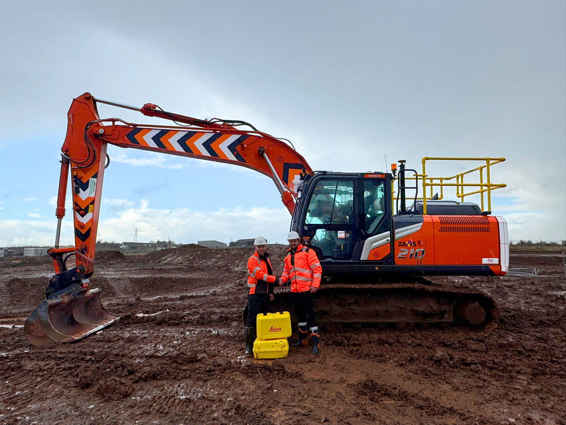 One of Hitachi Construction Machinery UK’s newest customers with their purchase of 2 x ZX210LC-7s medium excavators.