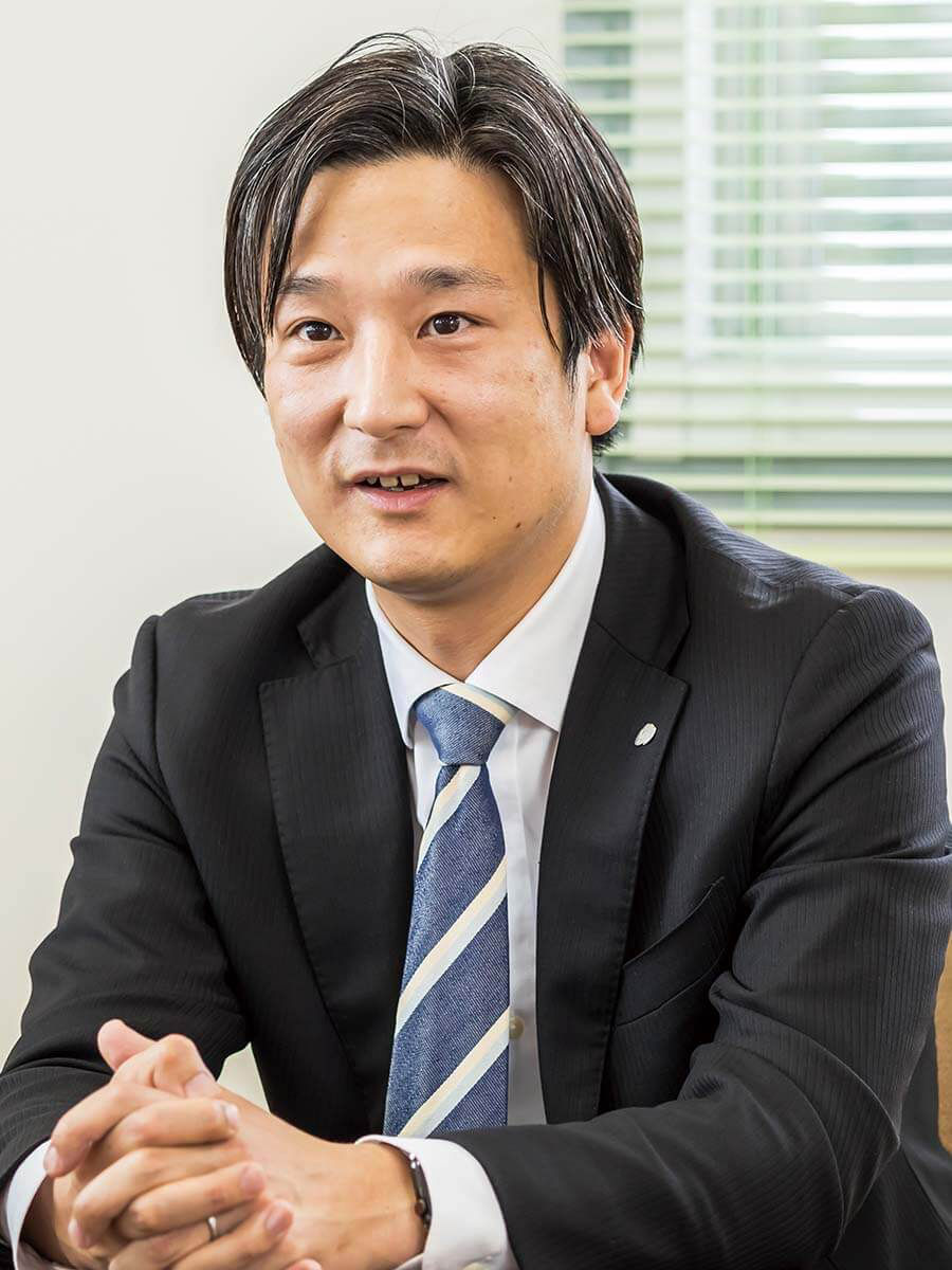 代表取締役社長  櫻井馨氏