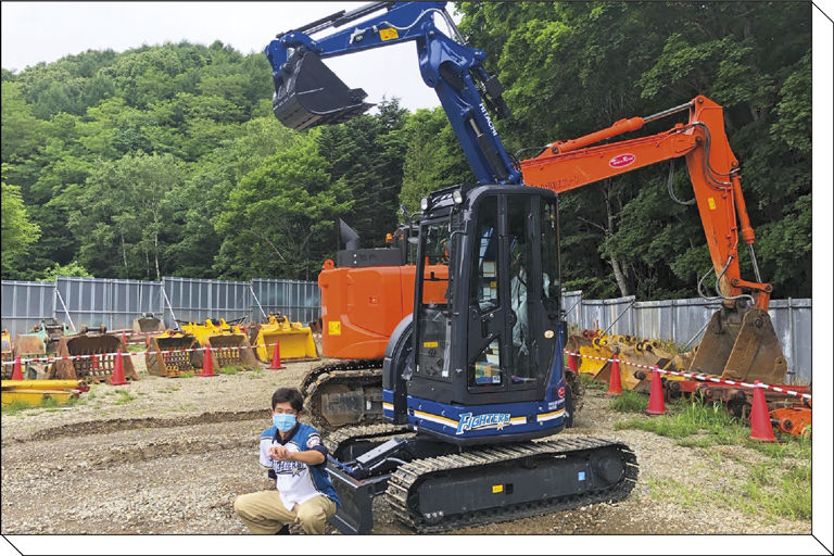 レア HITACHI 阪神タイガース プロ野球6球団×日立建機日本株式