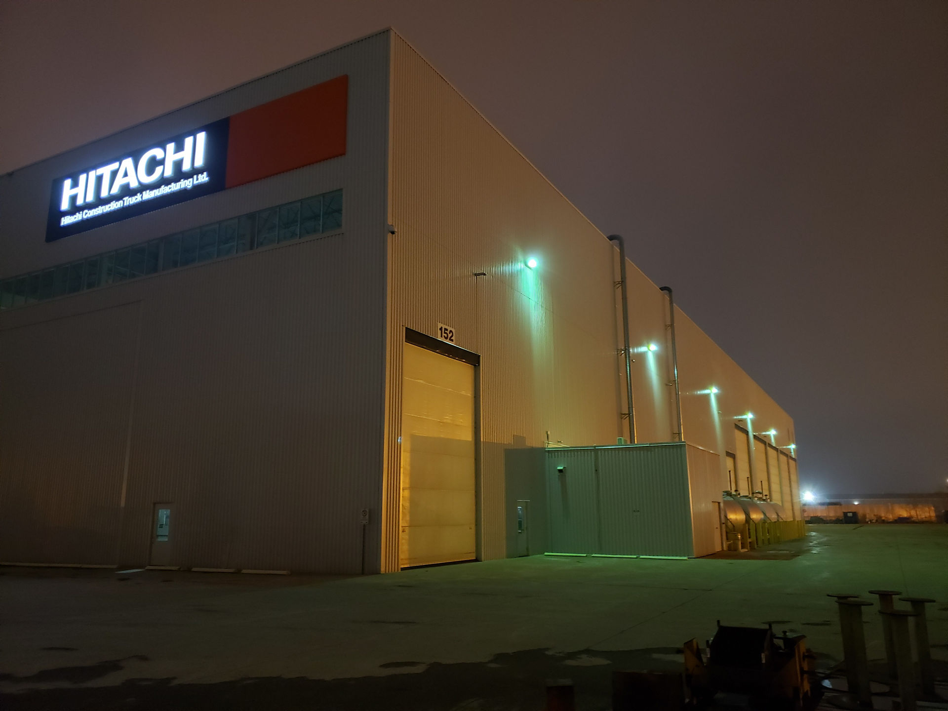 Hitachi Construction Truck Manufacturing