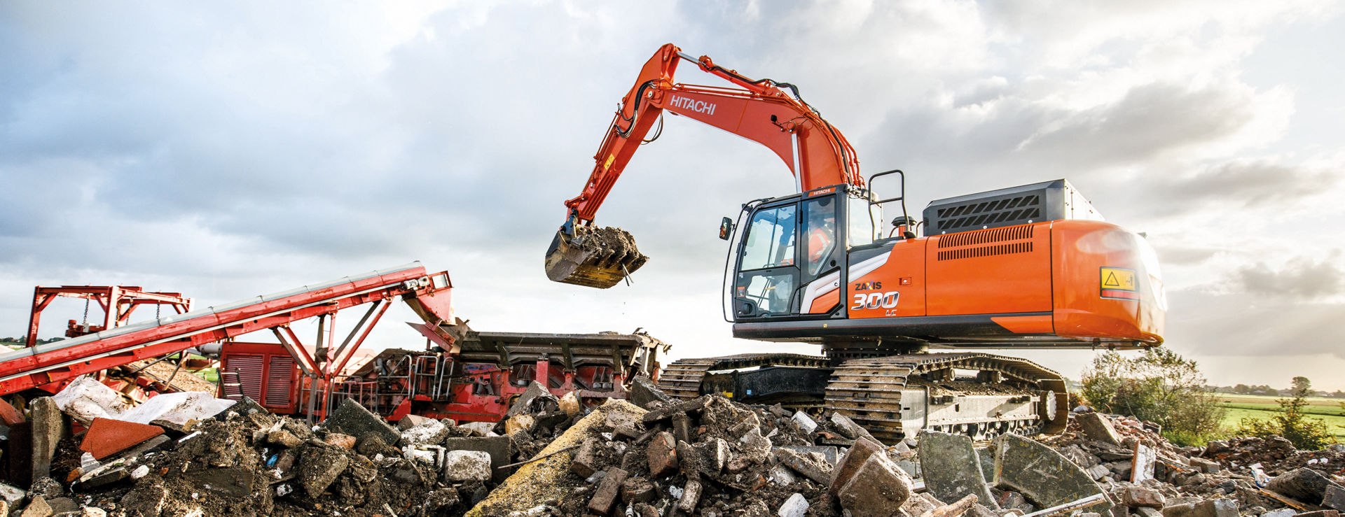 Medium excavators - HitachiCM Europe