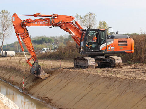 Hitachi ZX890LCH-7 Excavator - TMC 1:50 Scale Diecast Model