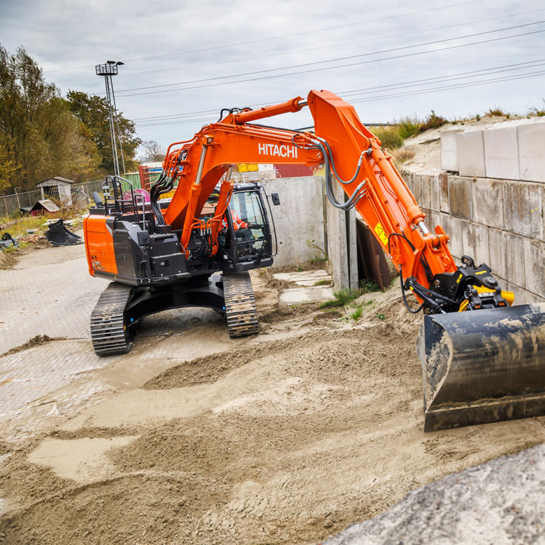 Introducing our largest short-tail swing Zaxis-7 excavator