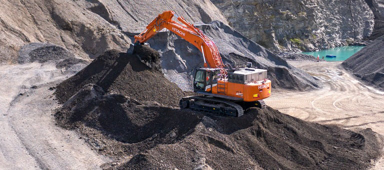 ZX890LCH-7 / ZX890LCR-7 Large Excavators - HitachiCM Europe