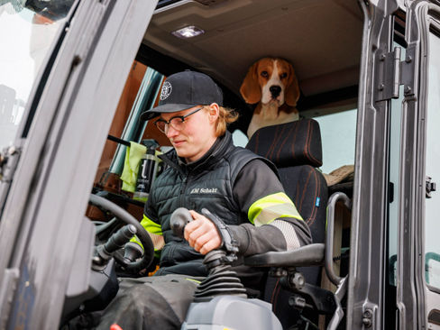 ZX155W-7 wheeled excavator is a reliable acquisition for Swedish