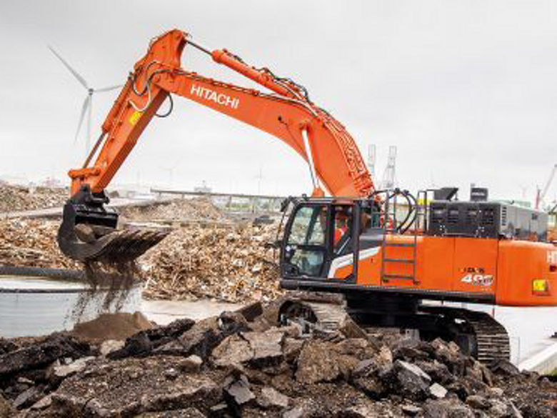 【初回限定】 Large-excavator-banner-ZX490-7 トップス