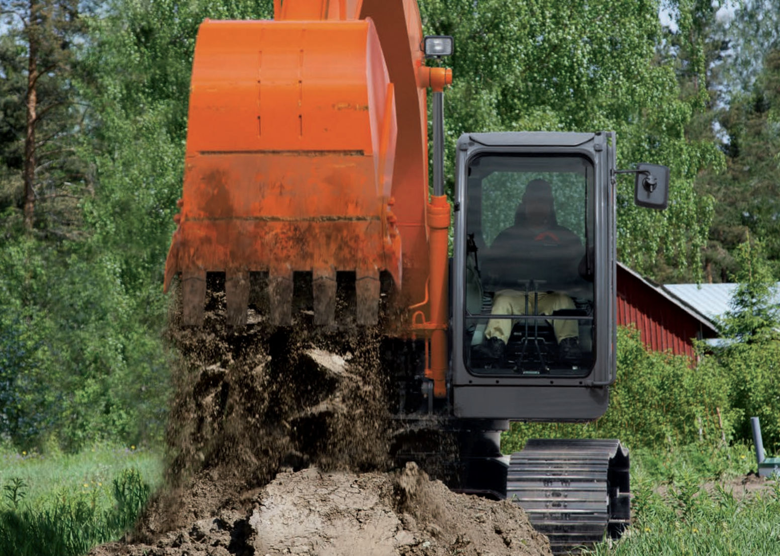 ZX130-5G Medium Excavators - HitachiCM Europe