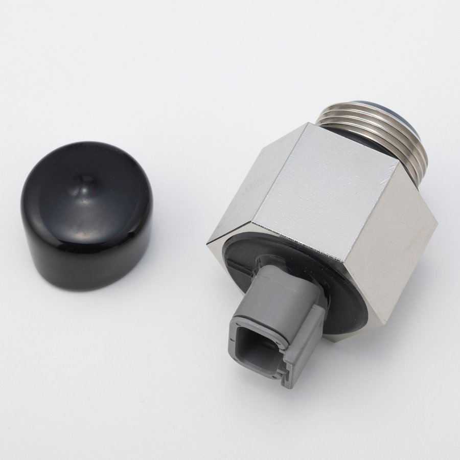 Hitachi part YA00070207, SENSOR;OIL