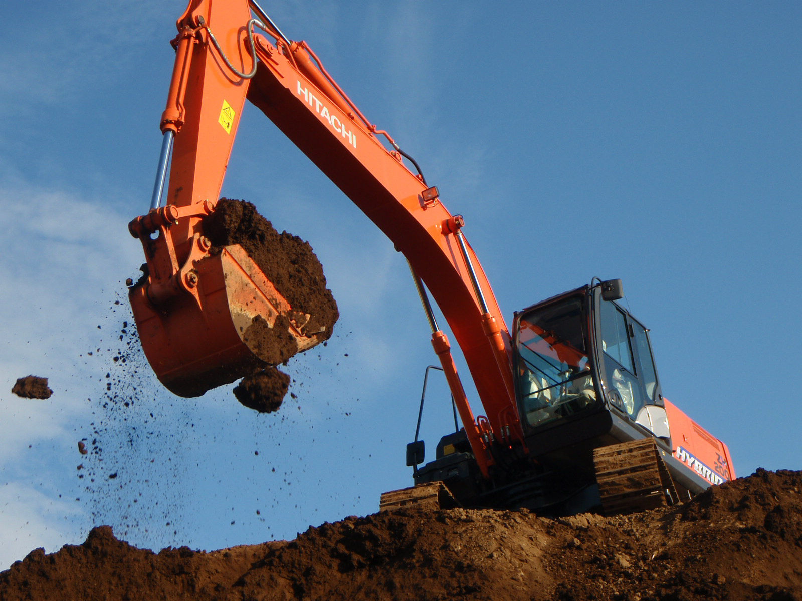 History - Hitachi Construction Machinery