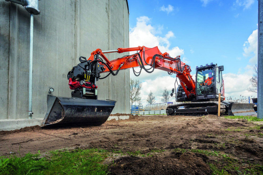 Medium Excavator