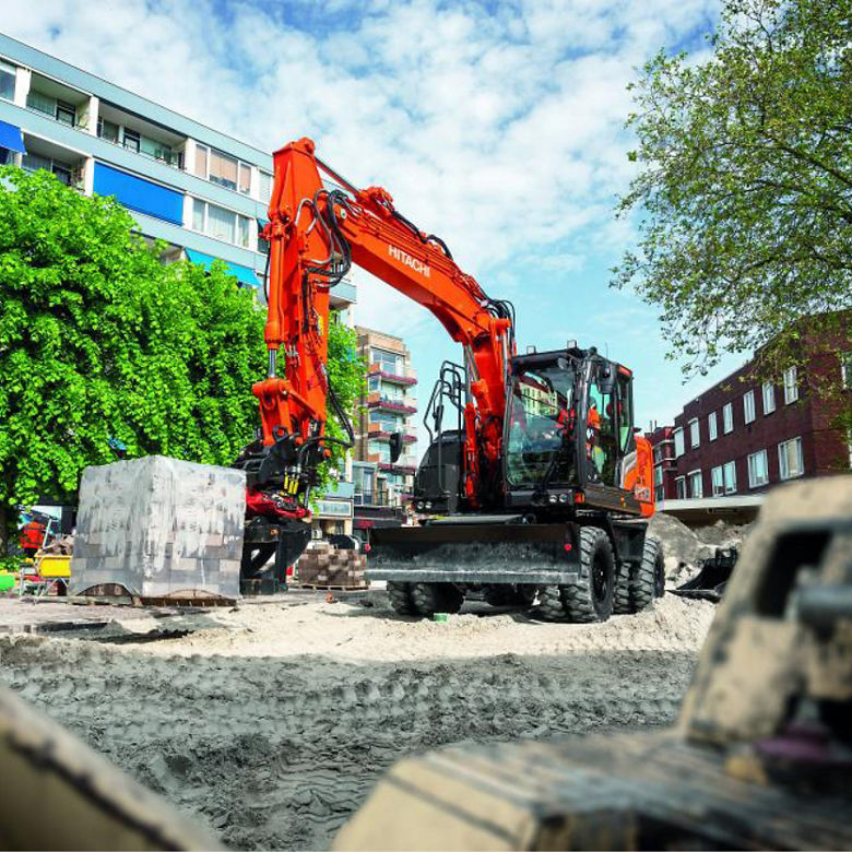 Hitachi presents versatile short-tail ZX135W-7 wheeled excavator