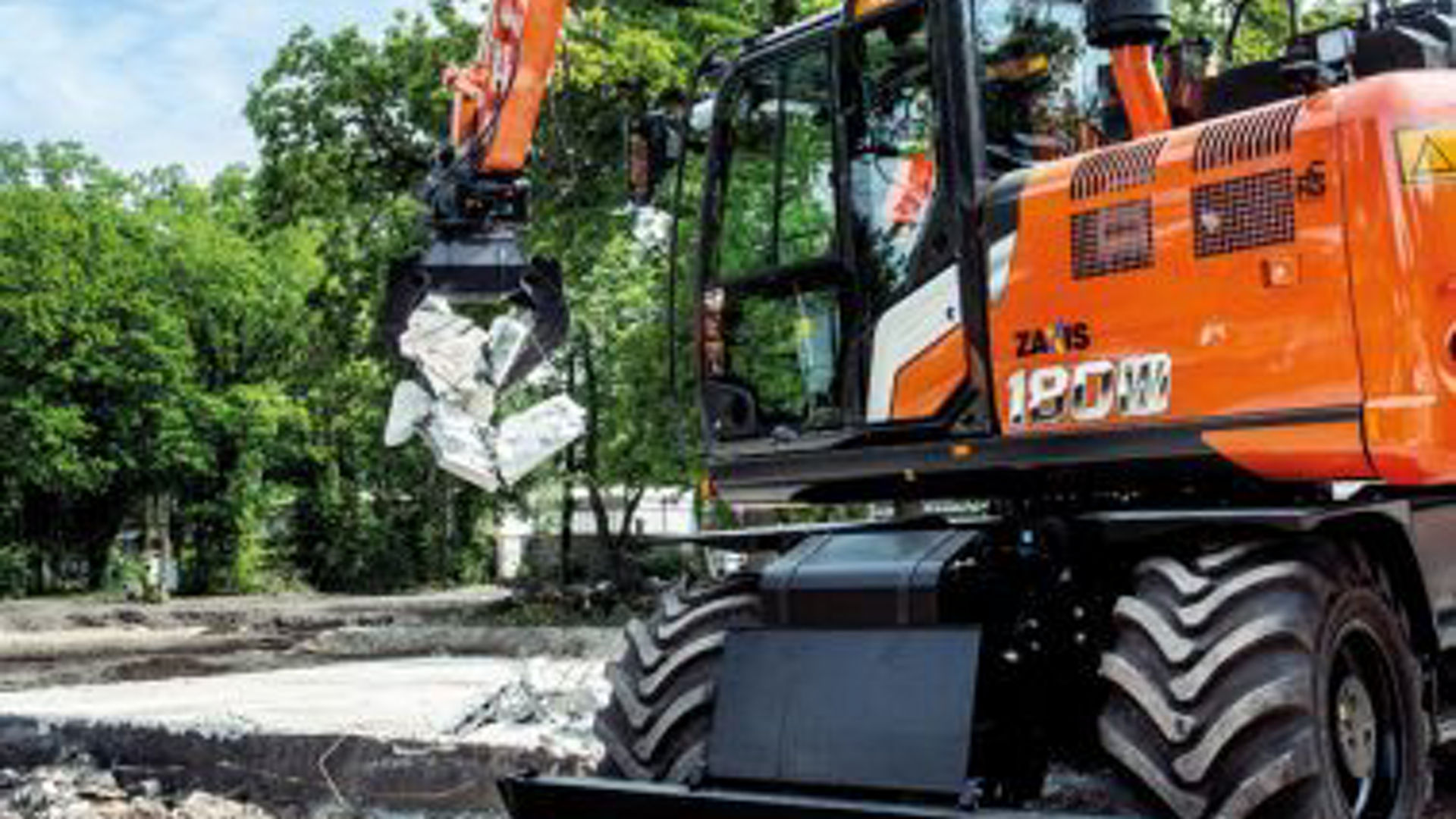 匿名 Hitachi Zaxis-7 wheeled excavators are built to last - HitachiCM