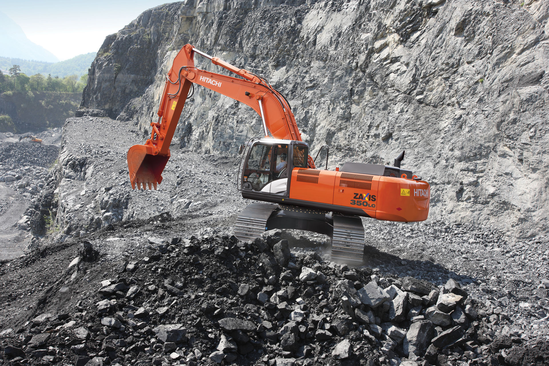 ZX490LCH-5A, LA Medium Excavators - Hitachi Construction Machinery