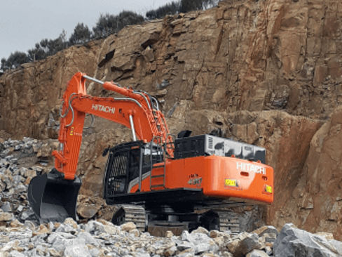 Hitachi Zaxis-6 large excavators prove productive
