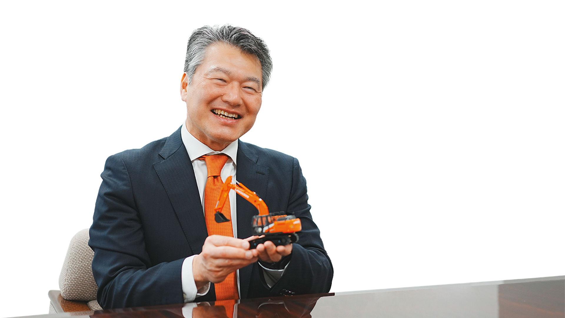 新ブランドLANDCROSと共に拓く未来 - 日立建機