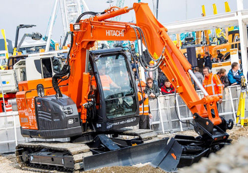   Battery-powered excavator