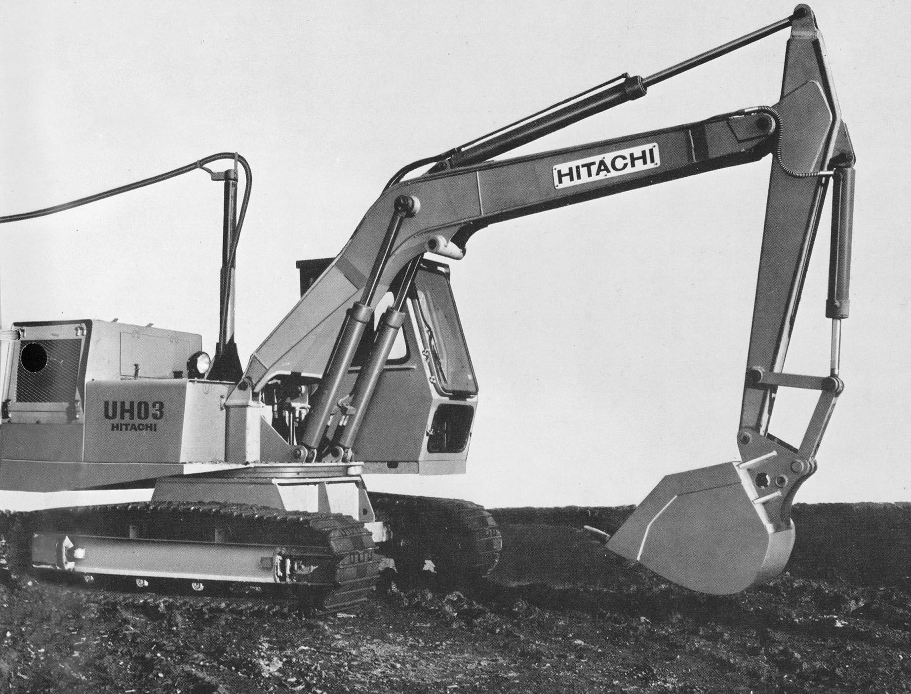 1971 - Electric hydraulic excavator: UH03E