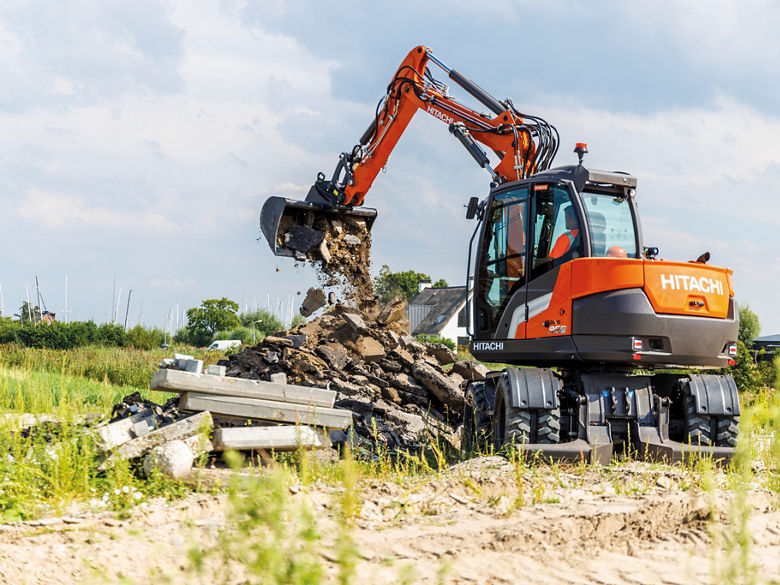 komaika New Hitachi compact wheeled excavator on show at Intermat