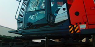ZX75USK-7 - 日立建機日本